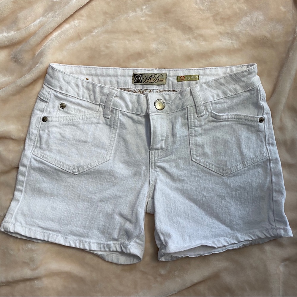 House of Denim women's white shorts